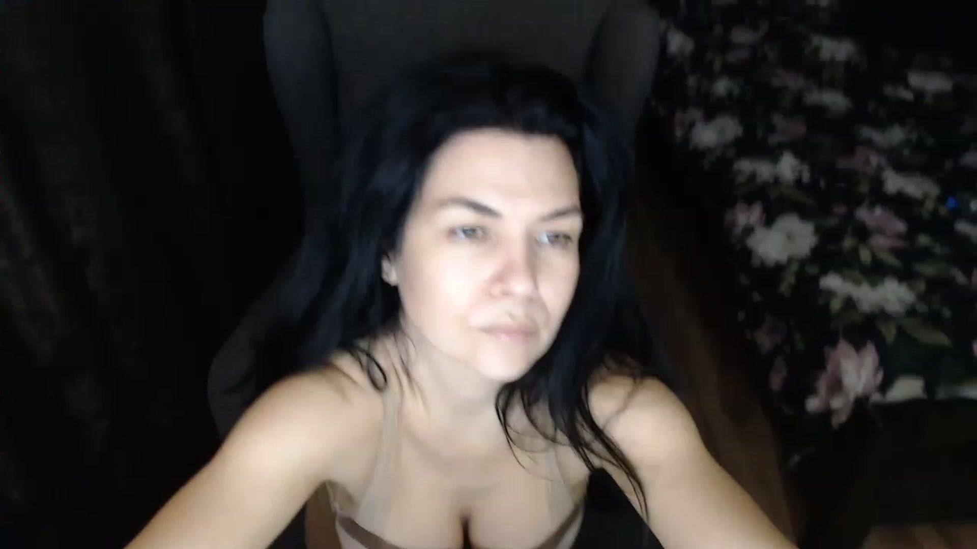 Gallery image thumbnail from Darkella's myfreecams stream on, 01/16/2023, 02:19 image 11 of 20
