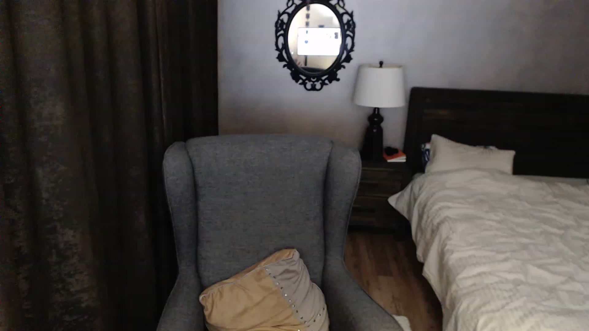 Gallery image thumbnail from Darkella's myfreecams stream on, 02/04/2023, 01:16 image 10 of 20