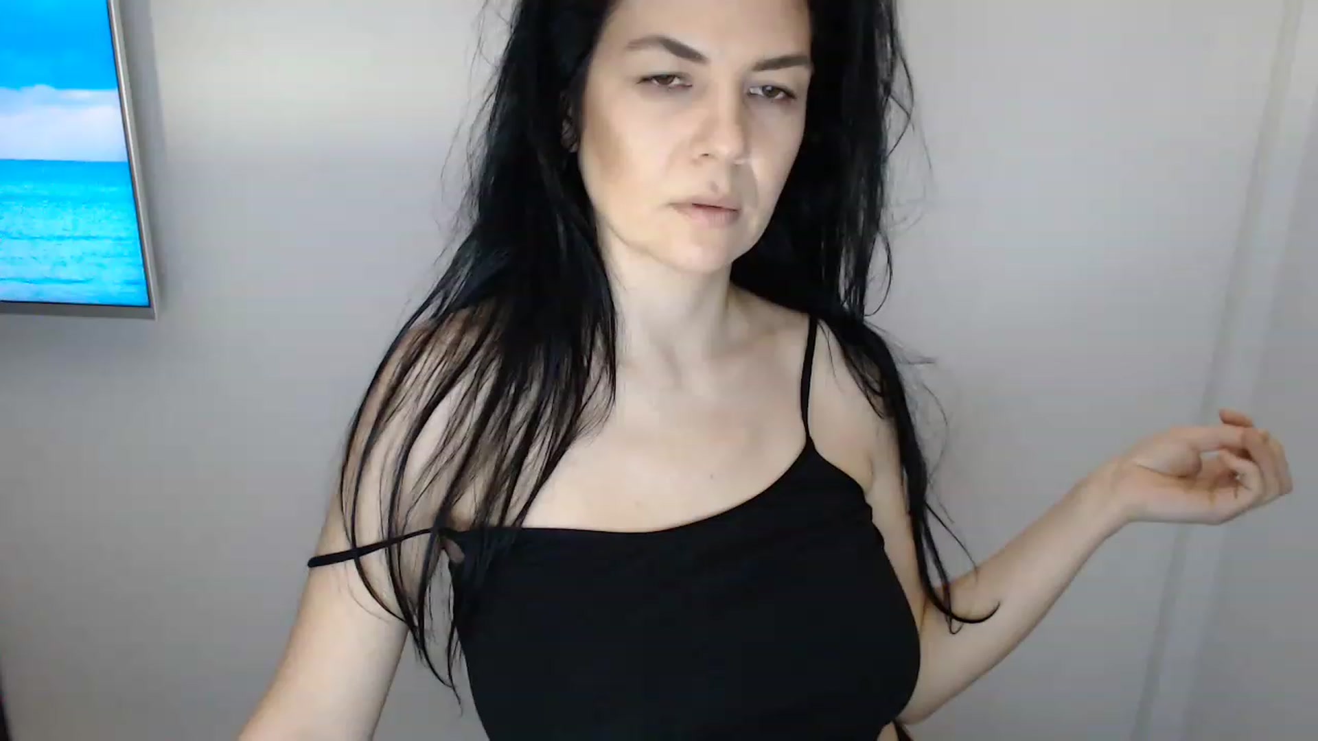 Gallery image thumbnail from Darkella's myfreecams stream on, 02/10/2023, 24:52 image 13 of 20