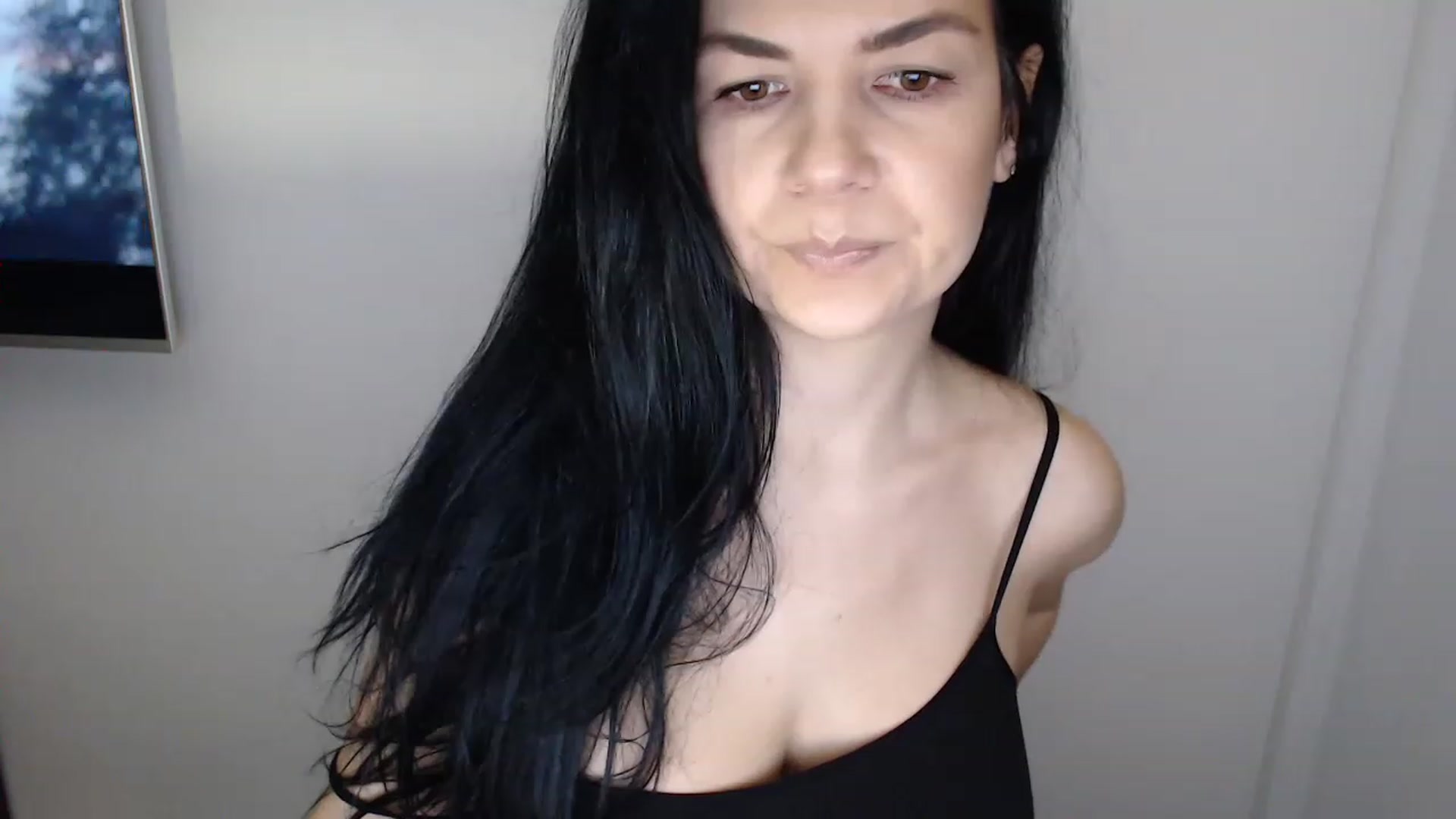 Gallery image thumbnail from Darkella's myfreecams stream on, 02/10/2023, 24:52 image 8 of 20