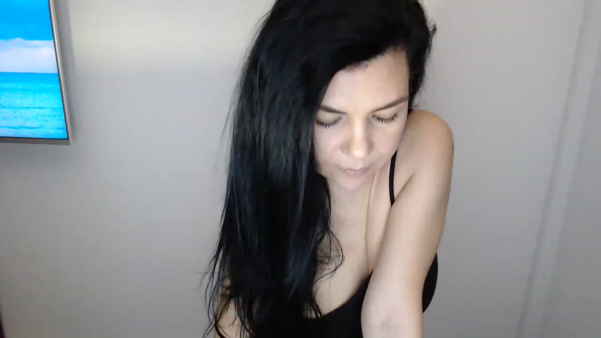 Gallery image thumbnail from Darkella's myfreecams stream on, 02/10/2023, 24:52 image 9 of 20