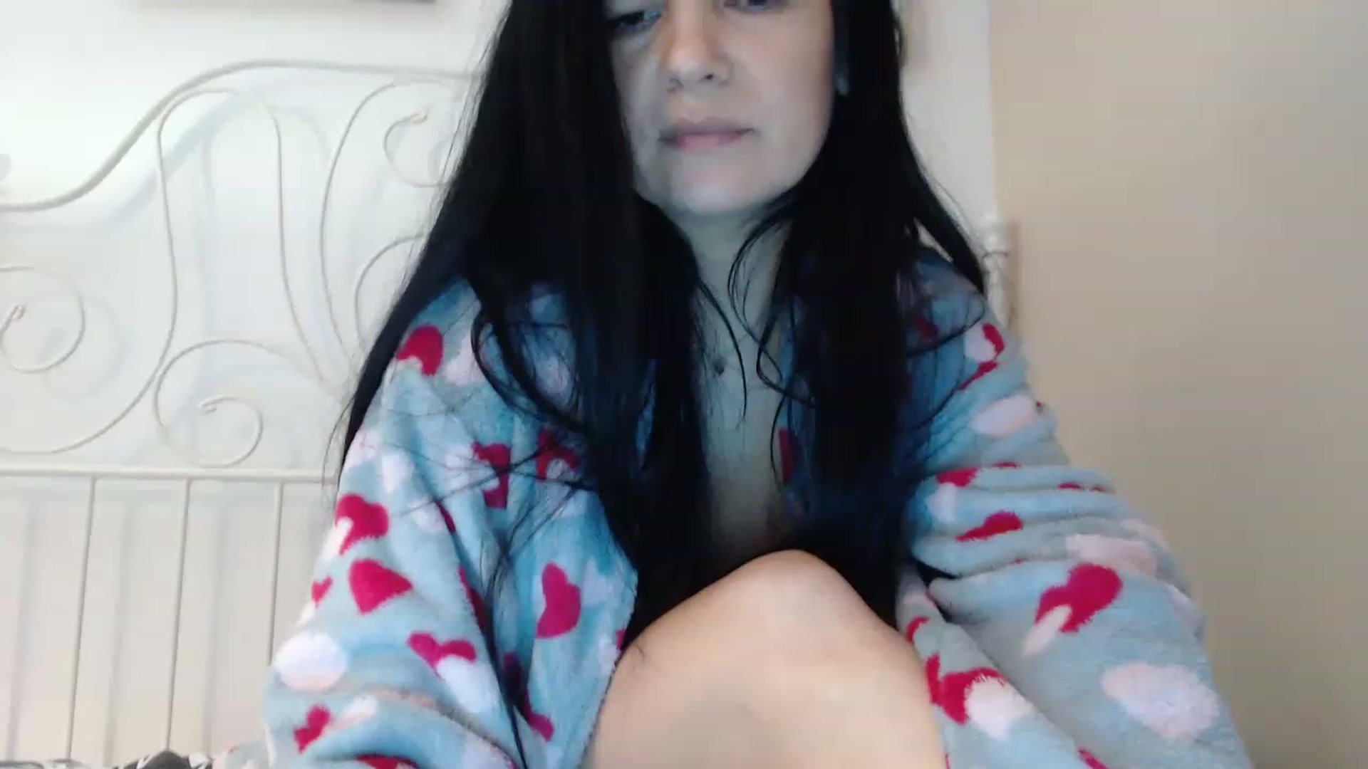 Gallery image thumbnail from Darkella's myfreecams stream on, 02/18/2023, 01:33 image 5 of 20