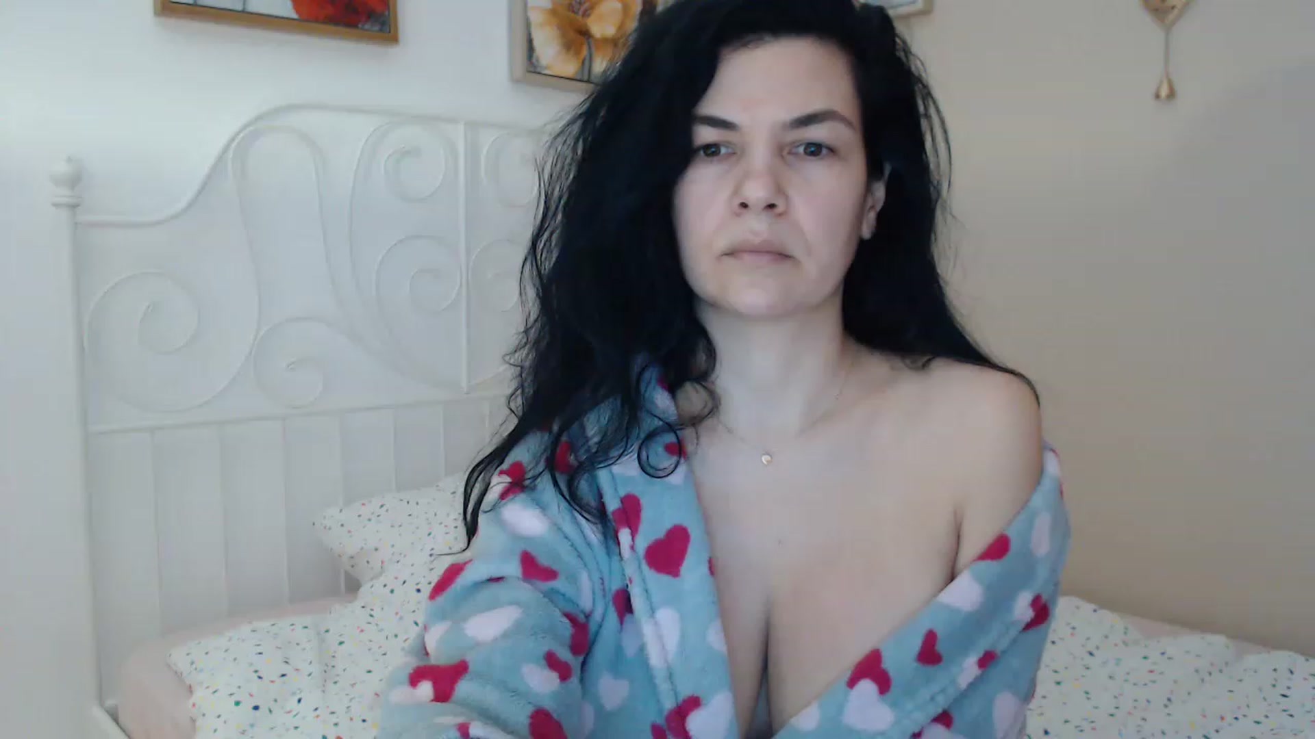 Gallery image thumbnail from Darkella's myfreecams stream on, 02/21/2023, 24:47 image 3 of 20