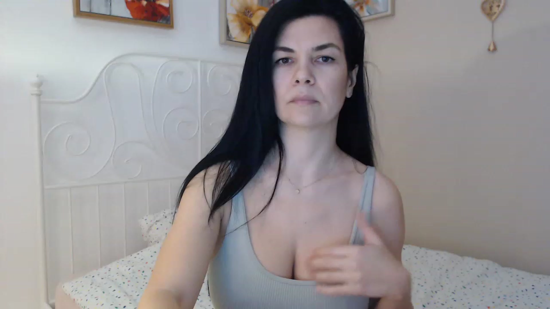 Gallery image thumbnail from Darkella's myfreecams stream on, 02/22/2023, 23:52 image 4 of 20