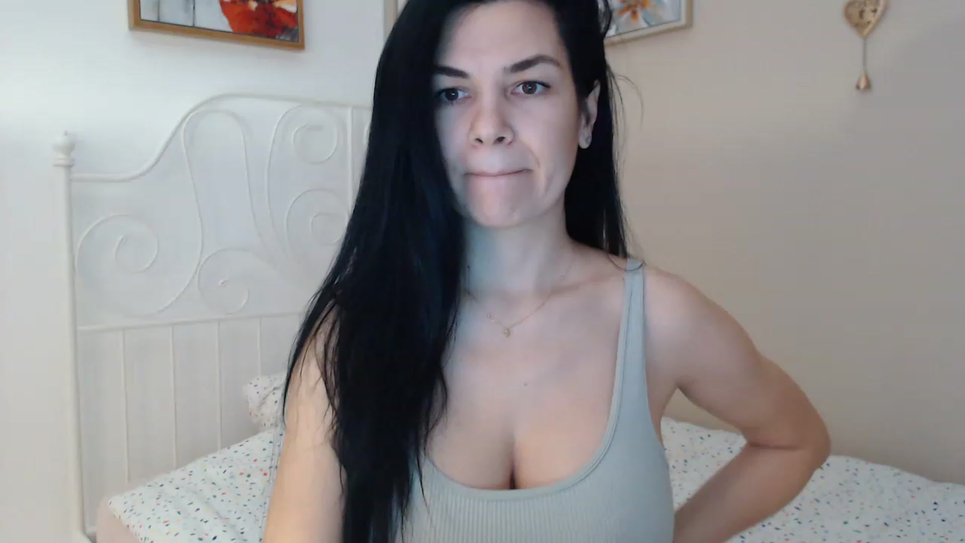 Gallery image thumbnail from Darkella's myfreecams stream on, 02/22/2023, 23:52 image 1 of 20
