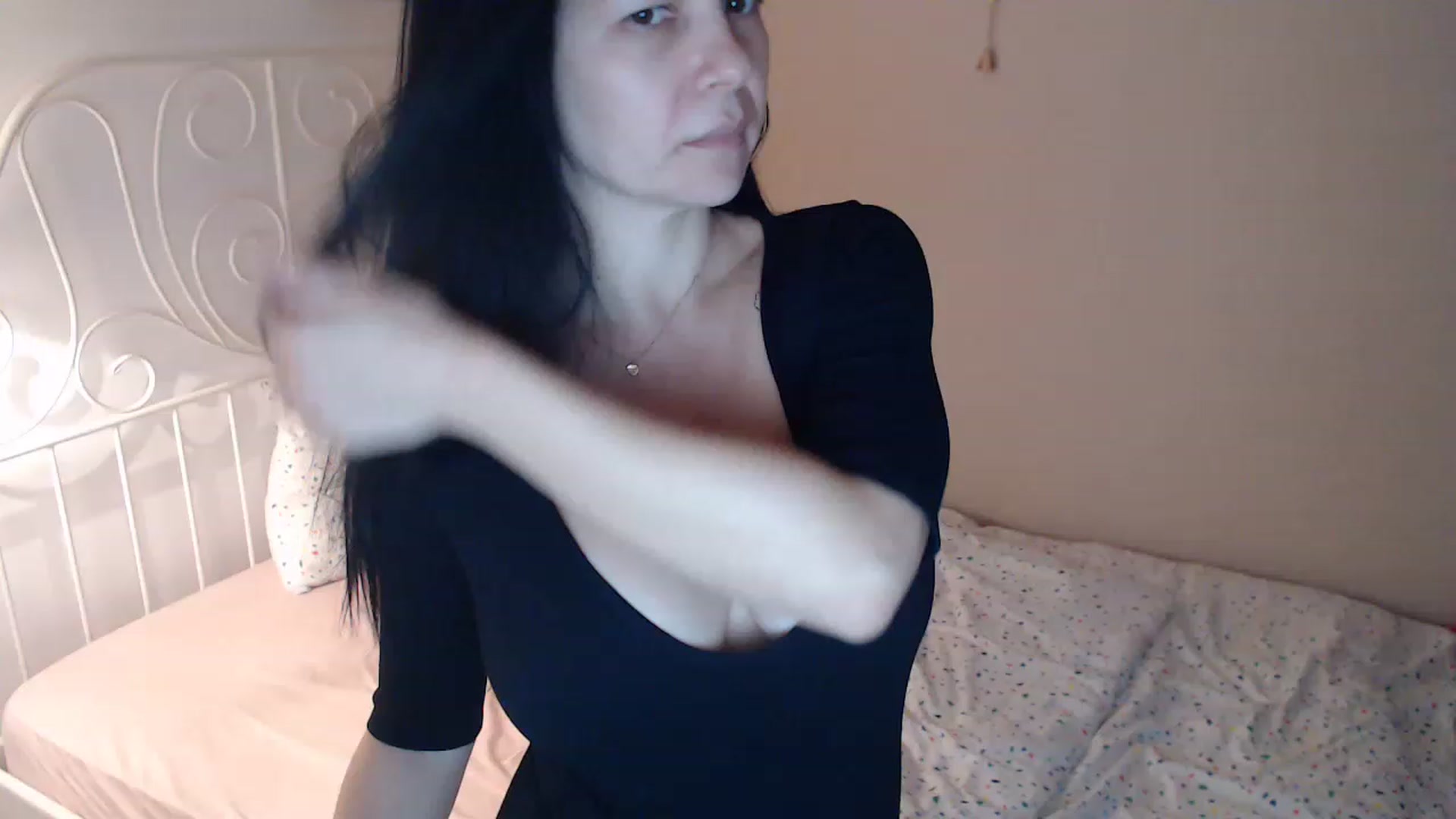 Gallery image thumbnail from Darkella's myfreecams stream on, 02/24/2023, 24:00 image 10 of 20