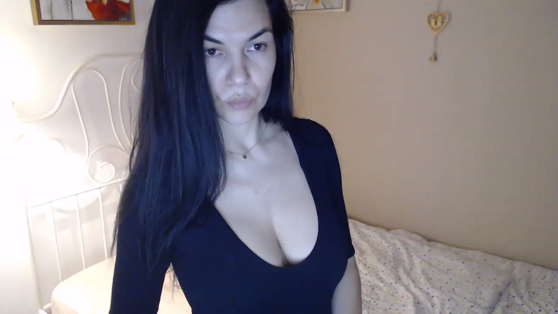 Gallery image thumbnail from Darkella's myfreecams stream on, 02/24/2023, 24:52 image 9 of 20
