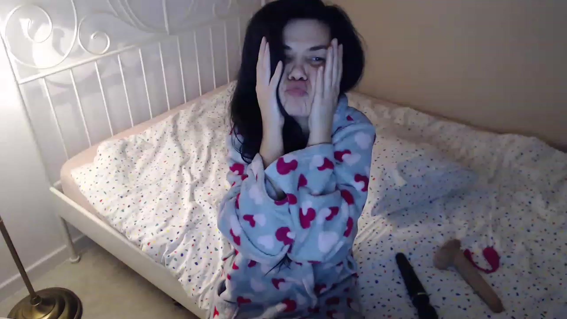 Gallery image thumbnail from Darkella's myfreecams stream on, 02/26/2023, 02:17 image 12 of 20