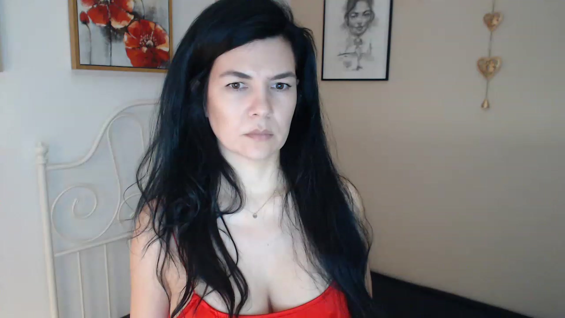 Gallery image thumbnail from Darkella's myfreecams stream on, 03/02/2023, 01:45 image 8 of 20