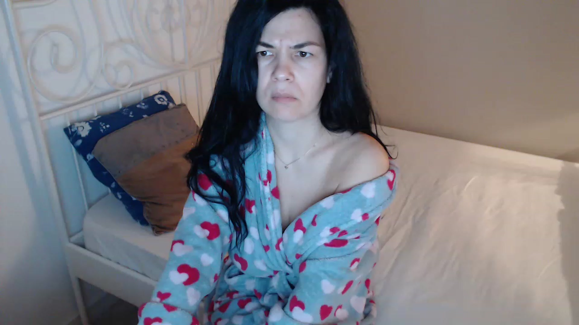 Gallery image thumbnail from Darkella's myfreecams stream on, 03/15/2023, 23:23 image 6 of 20