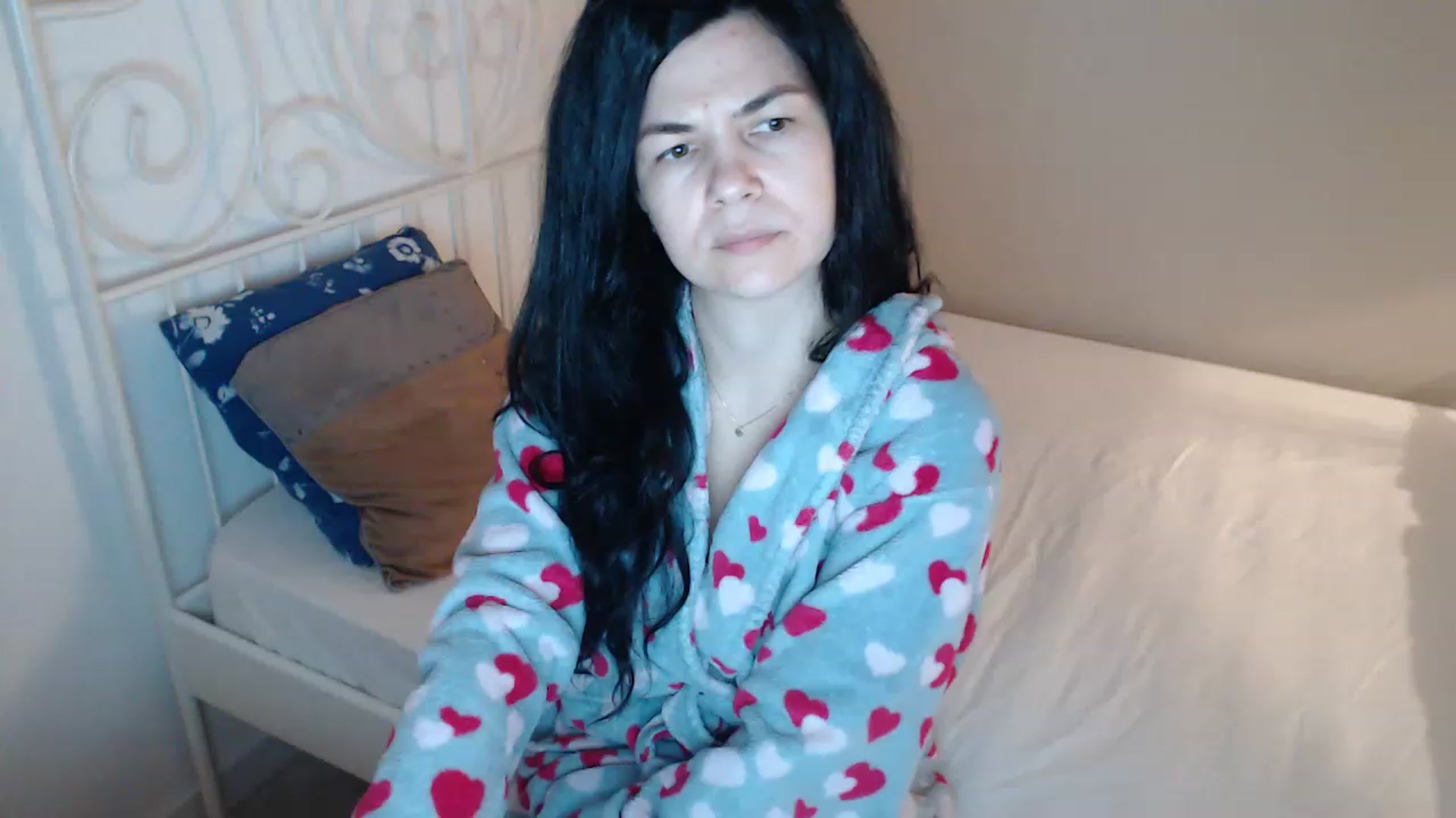 Gallery image thumbnail from Darkella's myfreecams stream on, 03/15/2023, 23:23 image 12 of 20