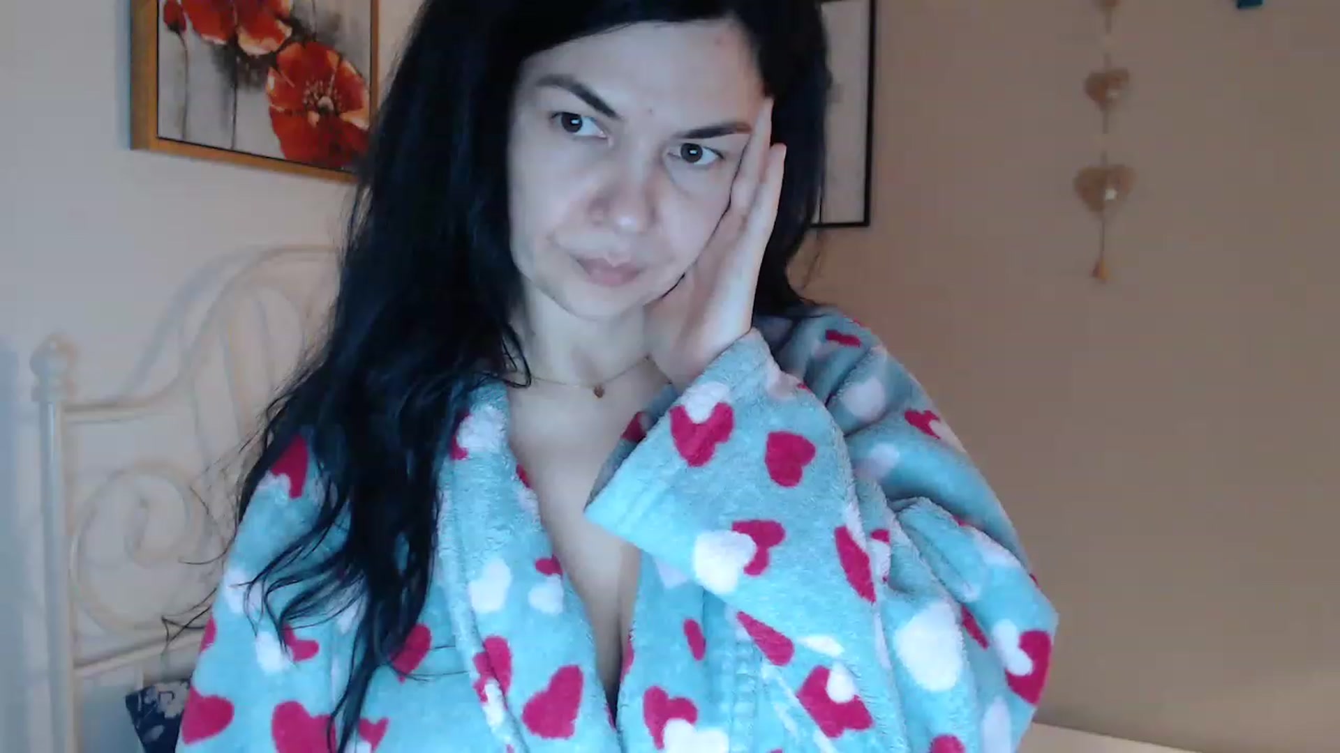 Gallery image thumbnail from Darkella's myfreecams stream on, 03/15/2023, 23:23 image 15 of 20