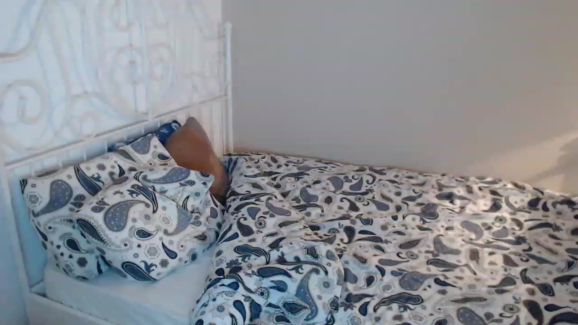 Gallery image thumbnail from Darkella's myfreecams stream on, 03/24/2023, 23:49 image 5 of 20