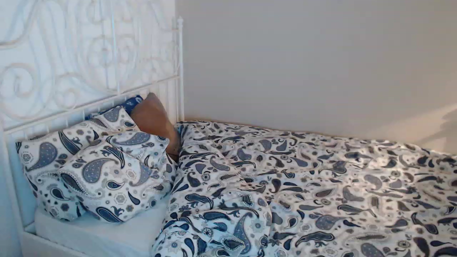 Gallery image thumbnail from Darkella's myfreecams stream on, 03/24/2023, 23:49 image 3 of 20
