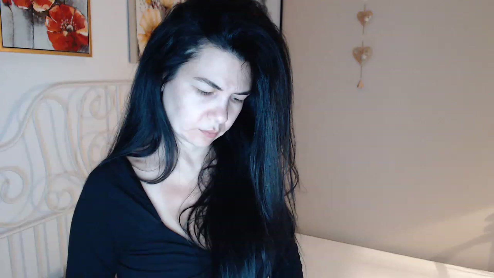 Gallery image thumbnail from Darkella's myfreecams stream on, 03/25/2023, 23:05 image 2 of 20