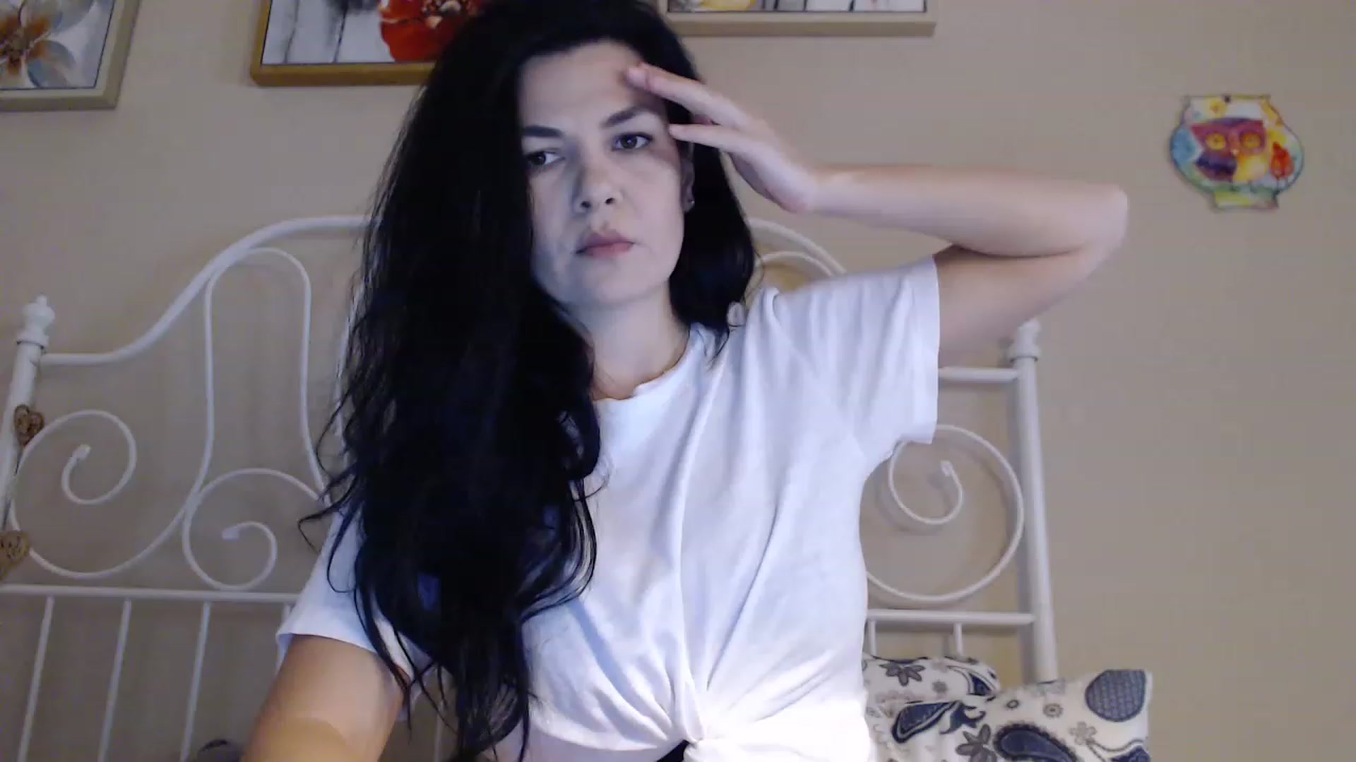 Gallery image thumbnail from Darkella's myfreecams stream on, 04/20/2023, 23:11 image 3 of 20