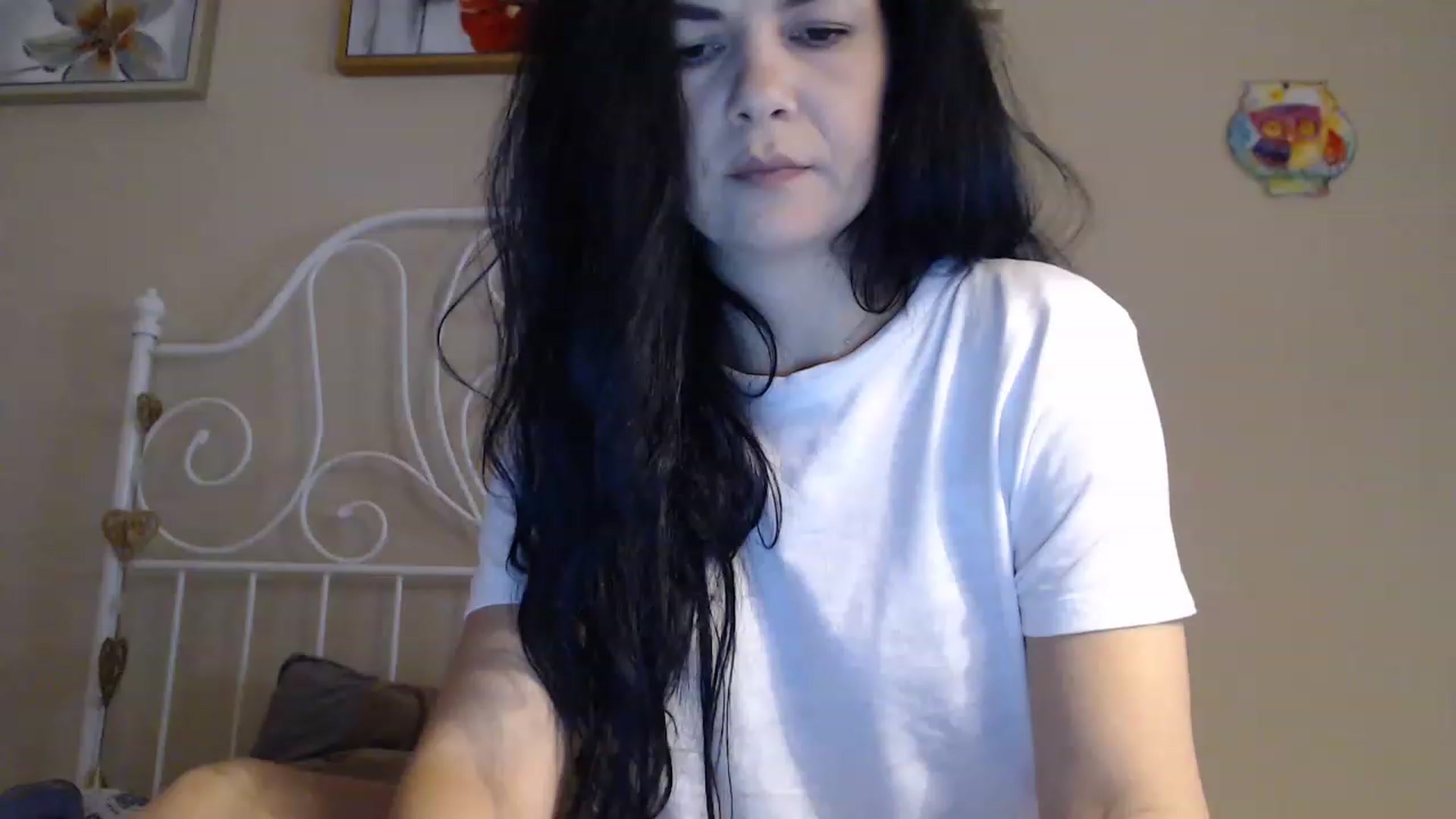 Gallery image thumbnail from Darkella's myfreecams stream on, 04/20/2023, 23:11 image 10 of 20