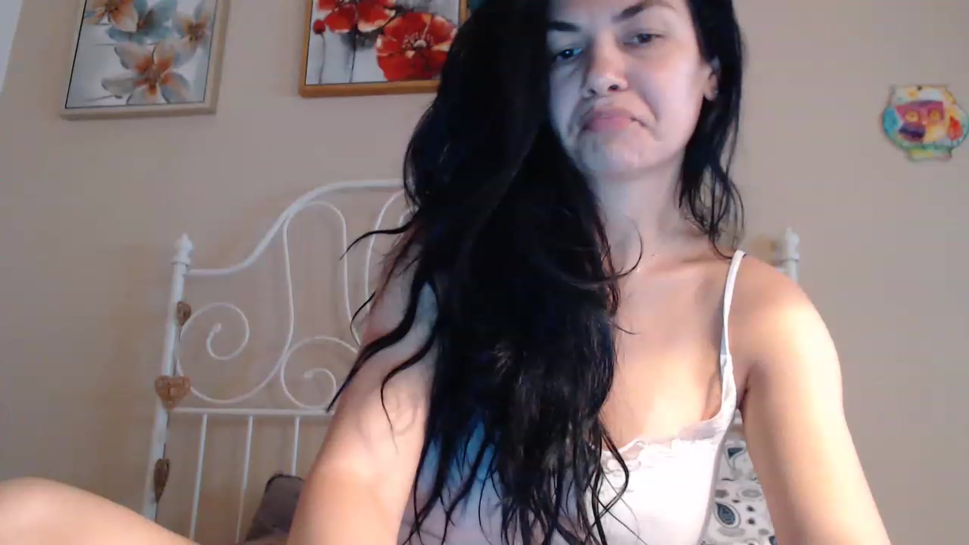 Gallery image thumbnail from Darkella's myfreecams stream on, 04/21/2023, 23:48 image 9 of 20