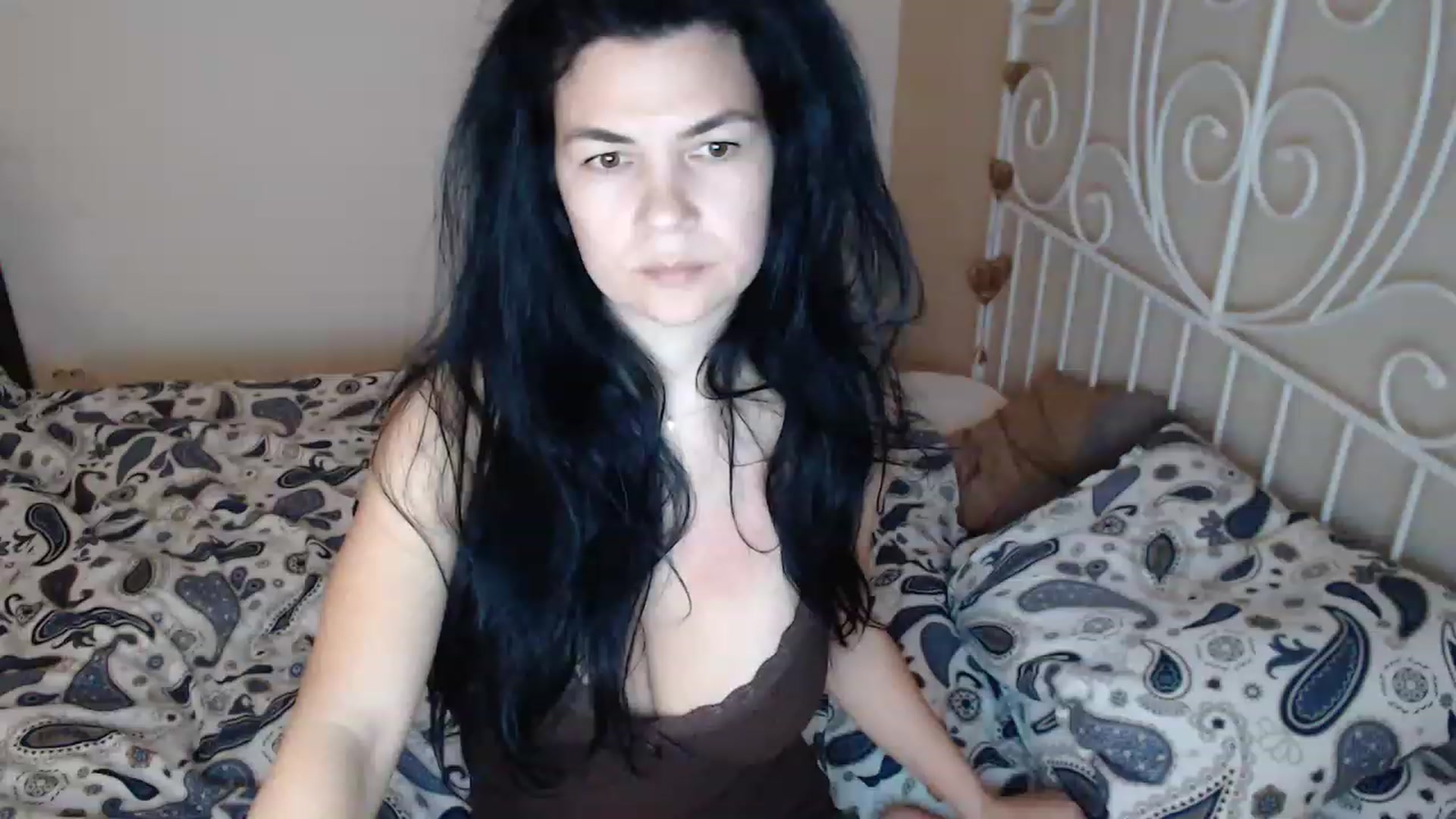 Gallery image thumbnail from Darkella's myfreecams stream on, 04/27/2023, 23:11 image 7 of 20