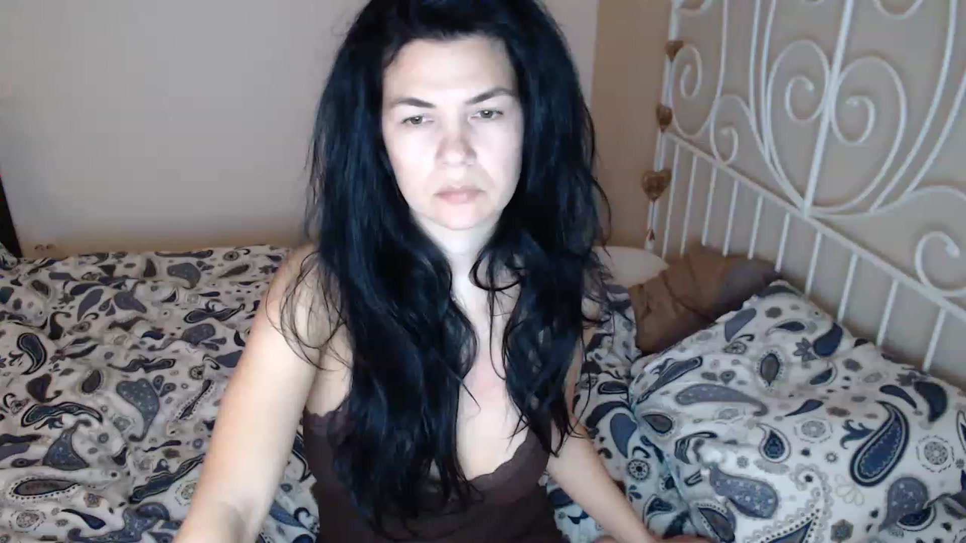 Gallery image thumbnail from Darkella's myfreecams stream on, 04/27/2023, 23:11 image 10 of 20