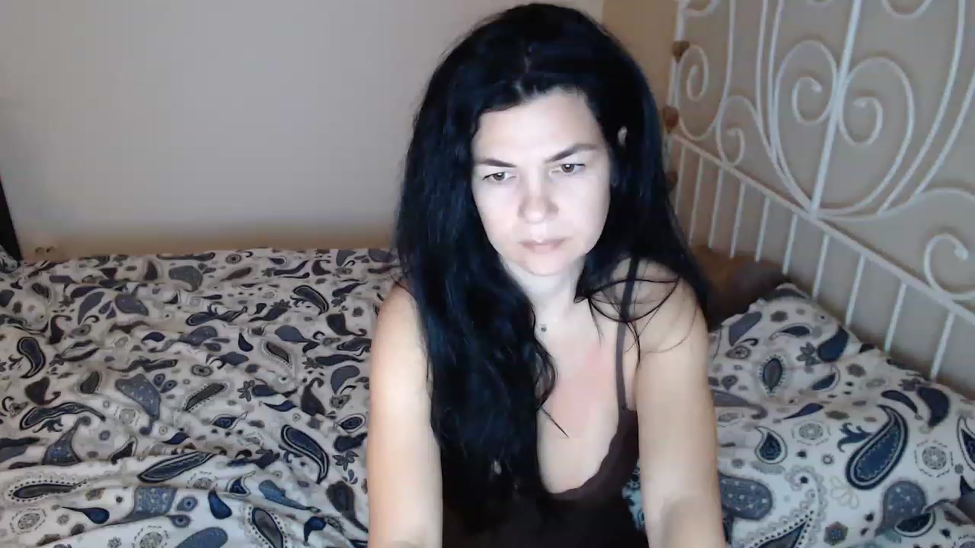 Gallery image thumbnail from Darkella's myfreecams stream on, 04/27/2023, 23:11 image 4 of 20