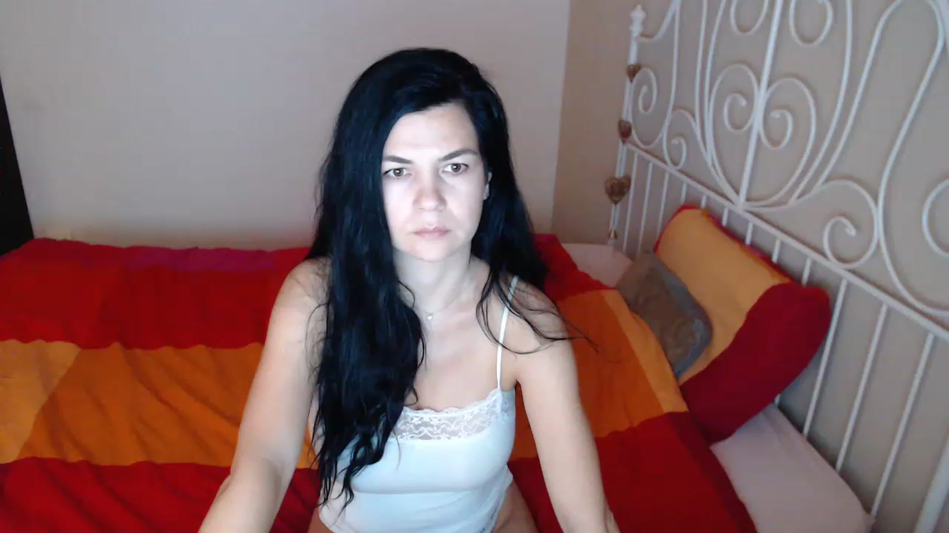 Gallery image thumbnail from Darkella's myfreecams stream on, 05/04/2023, 23:05 image 19 of 20