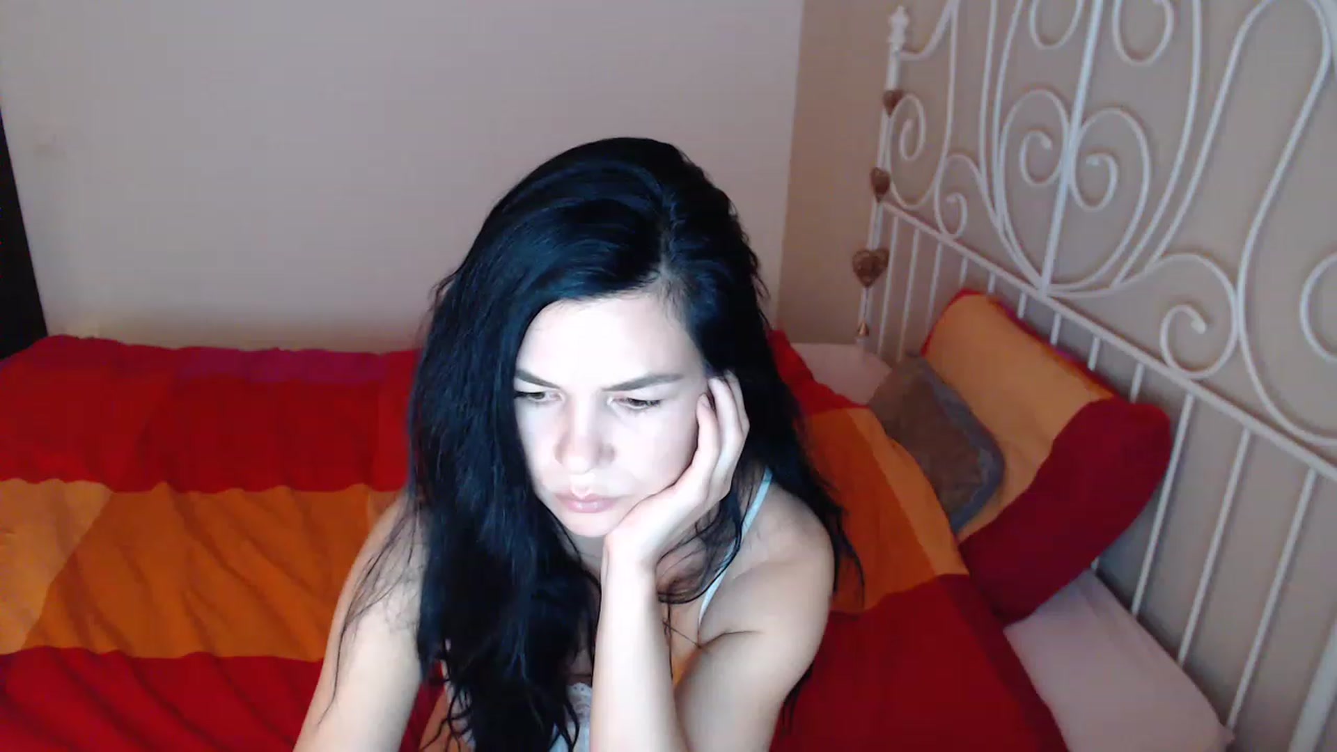 Gallery image thumbnail from Darkella's myfreecams stream on, 05/04/2023, 23:05 image 9 of 20