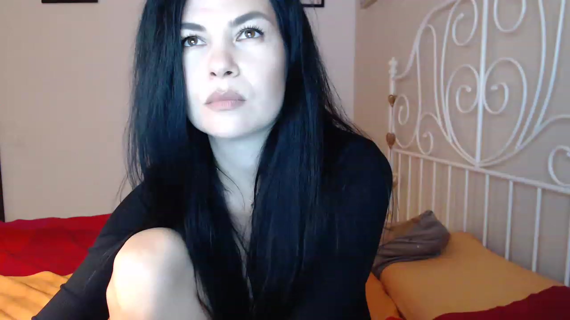 Gallery image thumbnail from Darkella's myfreecams stream on, 05/09/2023, 24:00 image 9 of 20