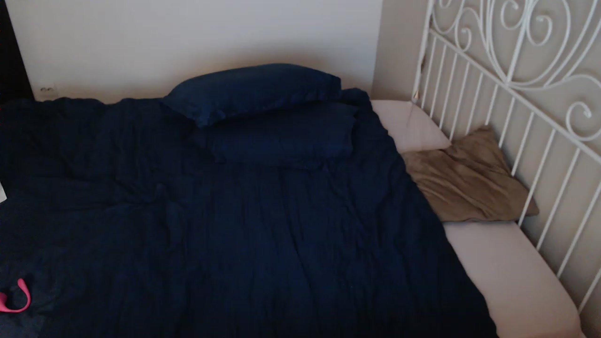 Gallery image thumbnail from Darkella's myfreecams stream on, 05/25/2023, 23:00 image 19 of 20