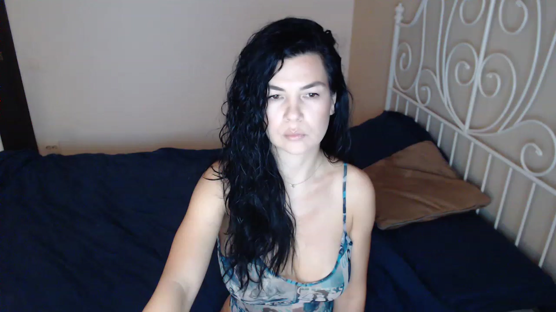 Gallery image thumbnail from Darkella's myfreecams stream on, 05/27/2023, 22:25 image 5 of 20
