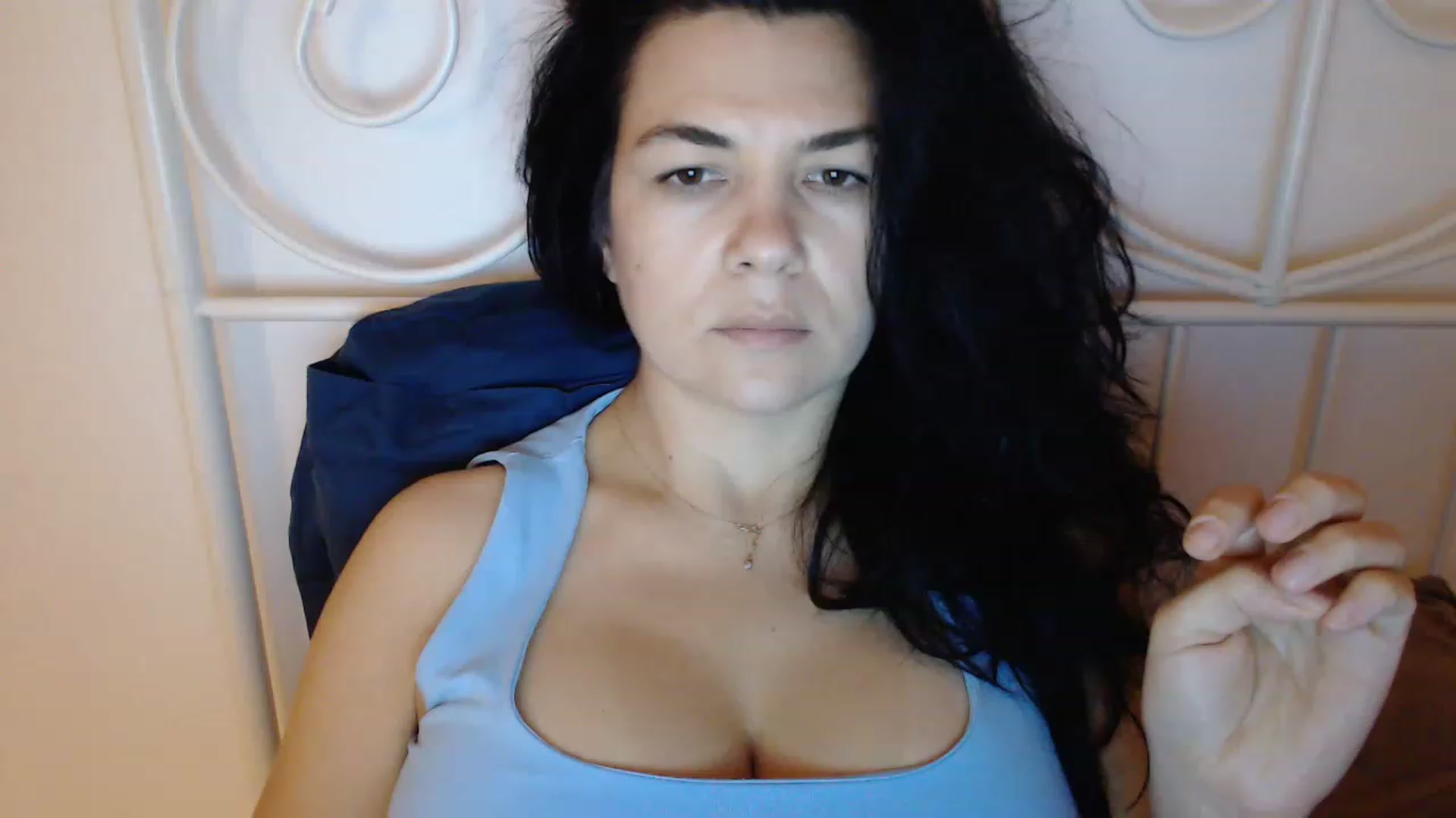 Gallery image thumbnail from Darkella's myfreecams stream on, 05/30/2023, 23:42 image 15 of 20