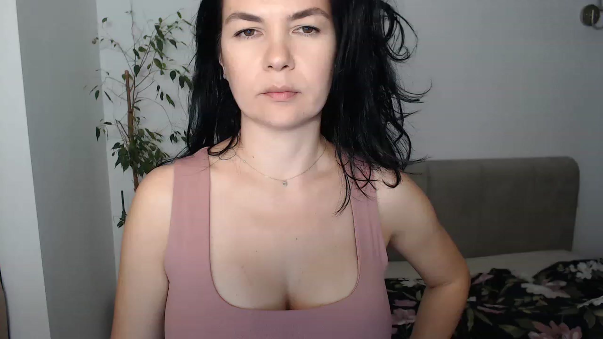 Gallery image thumbnail from Darkella's myfreecams stream on, 06/12/2023, 24:45 image 19 of 20