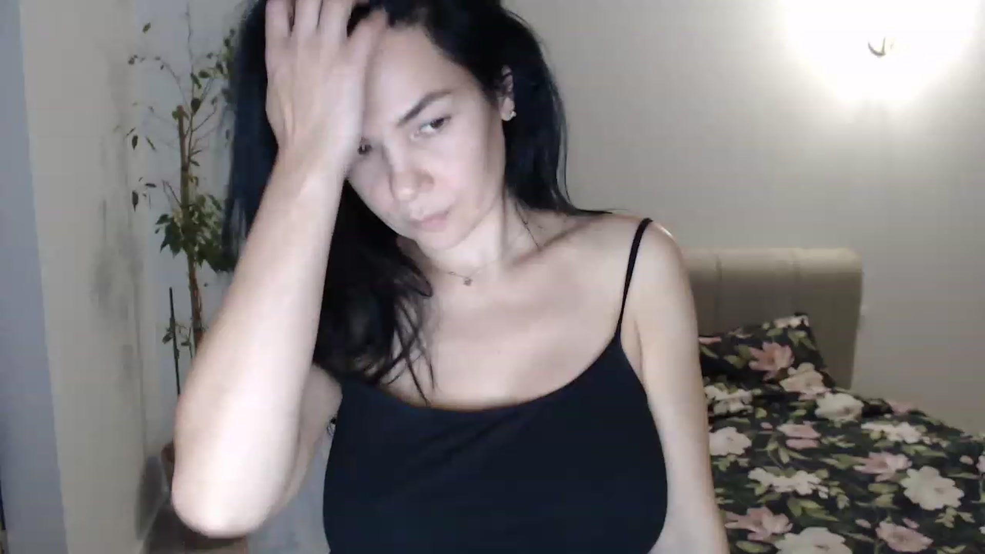 Gallery image thumbnail from Darkella's myfreecams stream on, 06/15/2023, 23:01 image 3 of 20