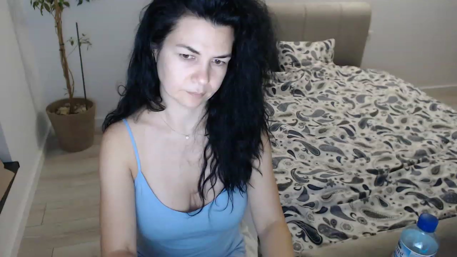 Gallery image thumbnail from Darkella's myfreecams stream on, 06/27/2023, 24:07 image 14 of 20