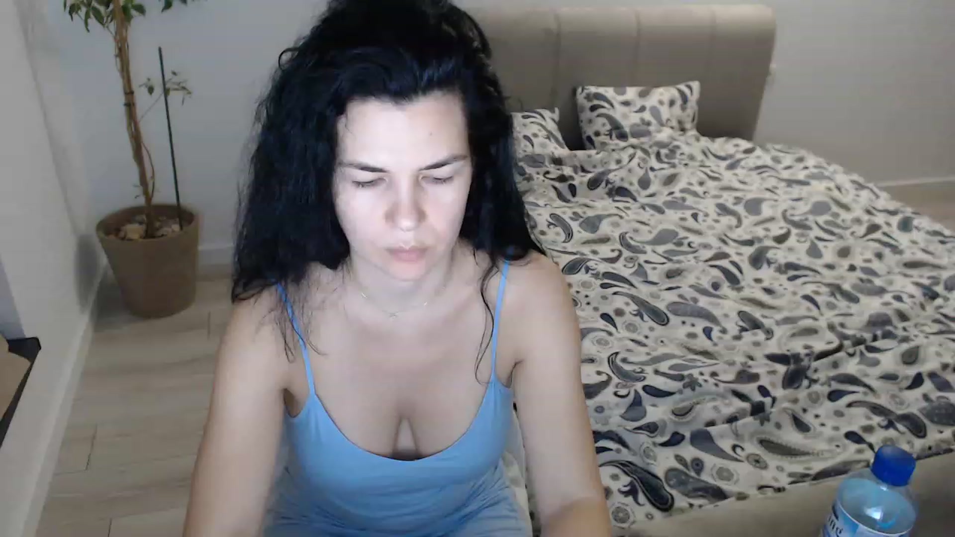 Gallery image thumbnail from Darkella's myfreecams stream on, 06/27/2023, 24:07 image 5 of 20