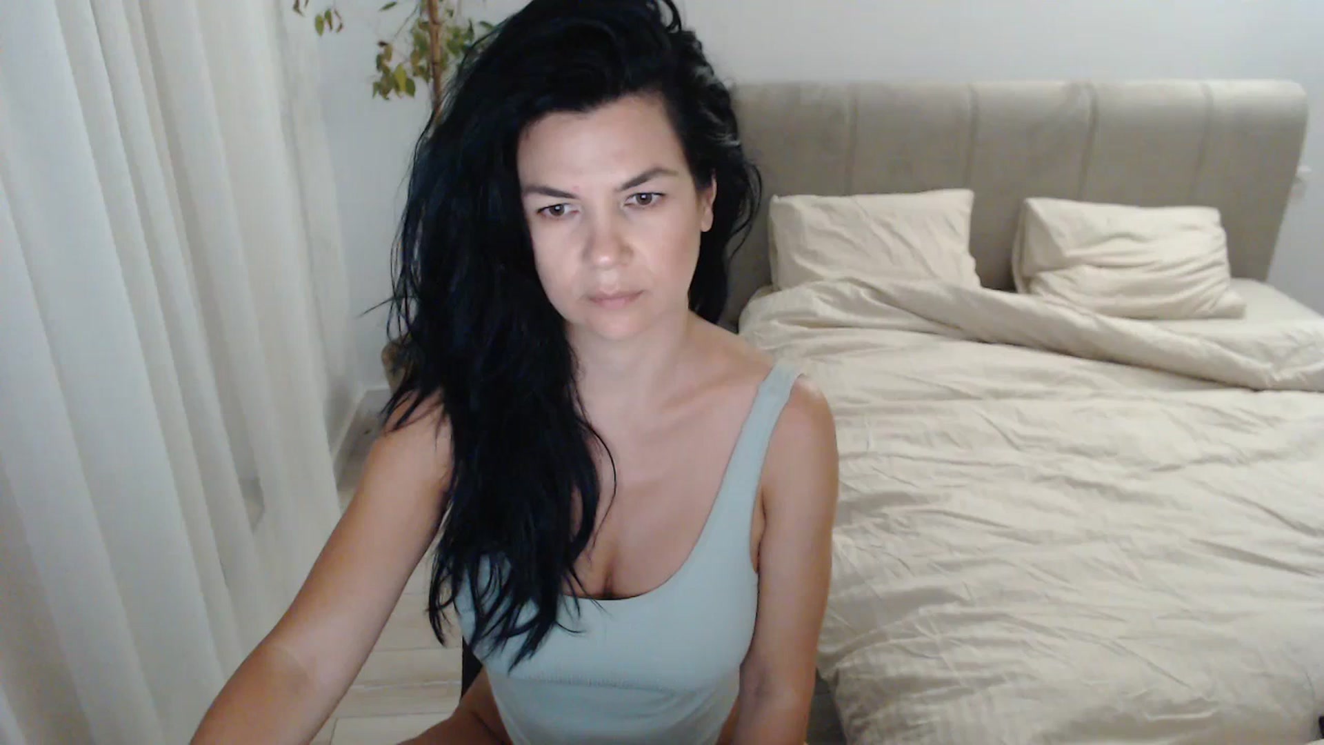 Gallery image thumbnail from Darkella's myfreecams stream on, 07/16/2023, 23:39 image 1 of 20