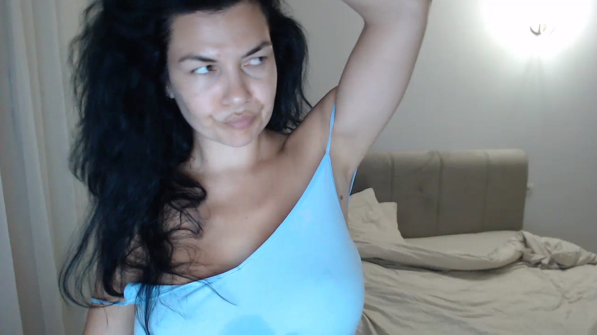 Gallery image thumbnail from Darkella's myfreecams stream on, 07/17/2023, 22:43 image 16 of 20