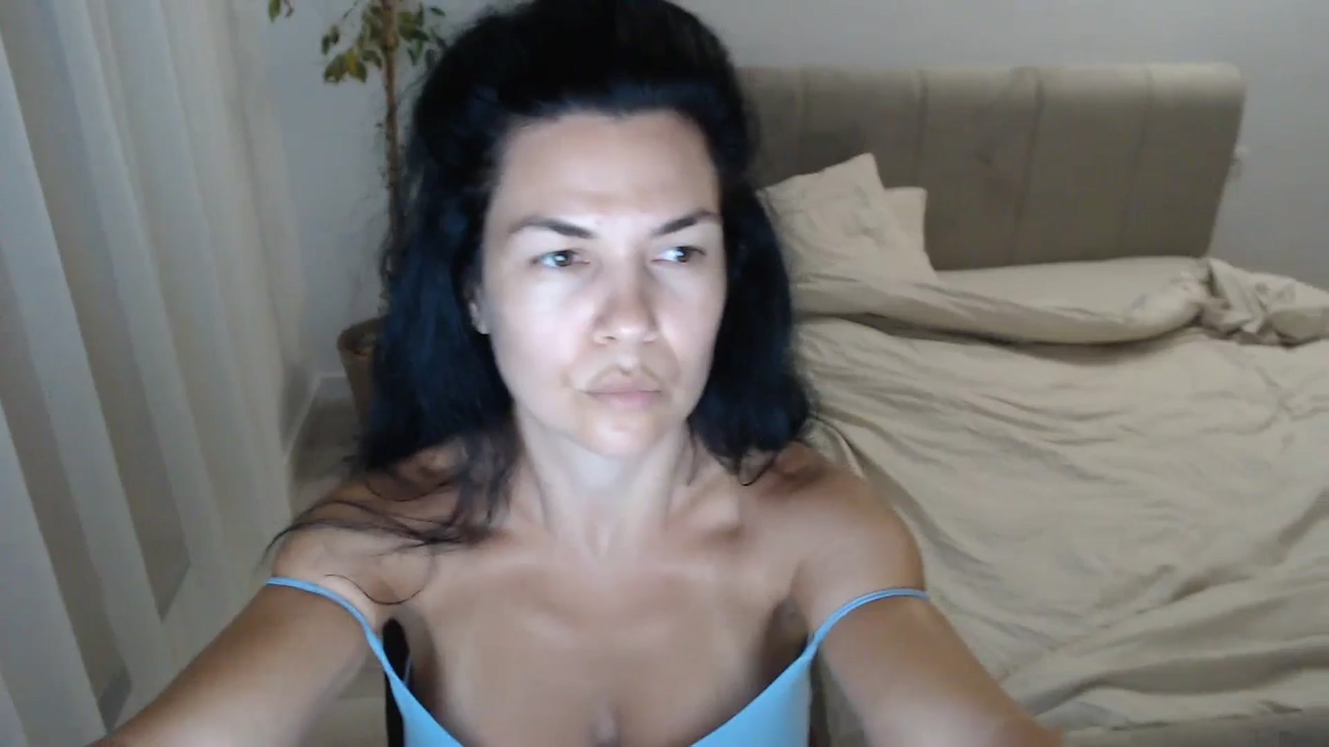Gallery image thumbnail from Darkella's myfreecams stream on, 07/17/2023, 22:43 image 13 of 20