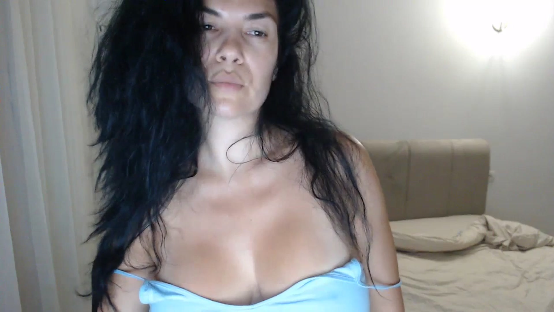 Gallery image thumbnail from Darkella's myfreecams stream on, 07/17/2023, 22:43 image 18 of 20