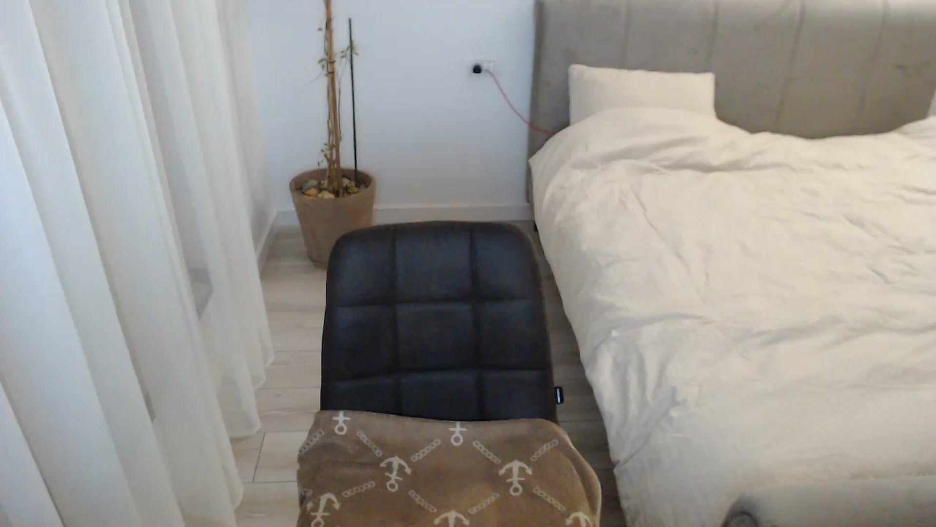 Gallery image thumbnail from Darkella's myfreecams stream on, 07/21/2023, 22:53 image 14 of 20