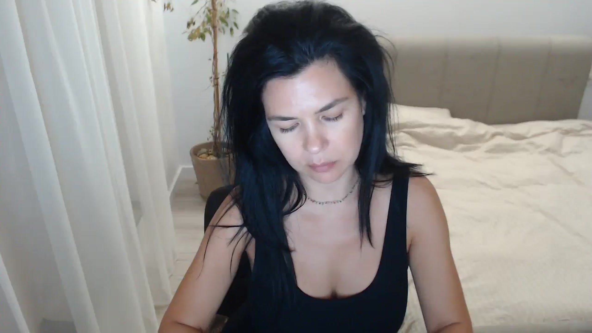 Gallery image thumbnail from Darkella's myfreecams stream on, 07/24/2023, 24:08 image 12 of 20