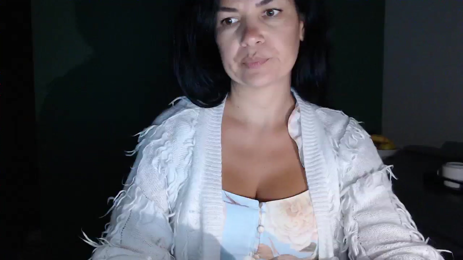 Gallery image thumbnail from Darkella's myfreecams stream on, 07/30/2023, 22:29 image 17 of 20