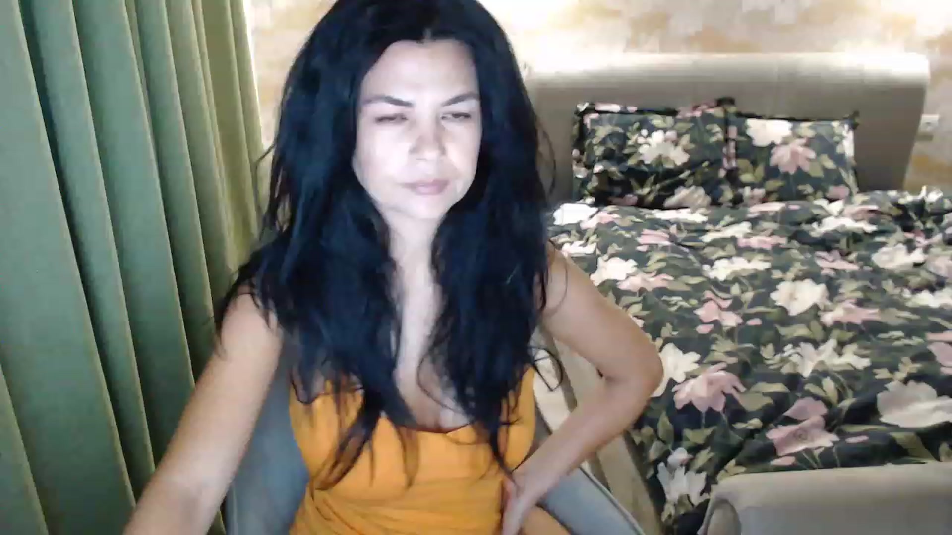 Gallery image thumbnail from Darkella's myfreecams stream on, 08/08/2023, 22:58 image 5 of 20