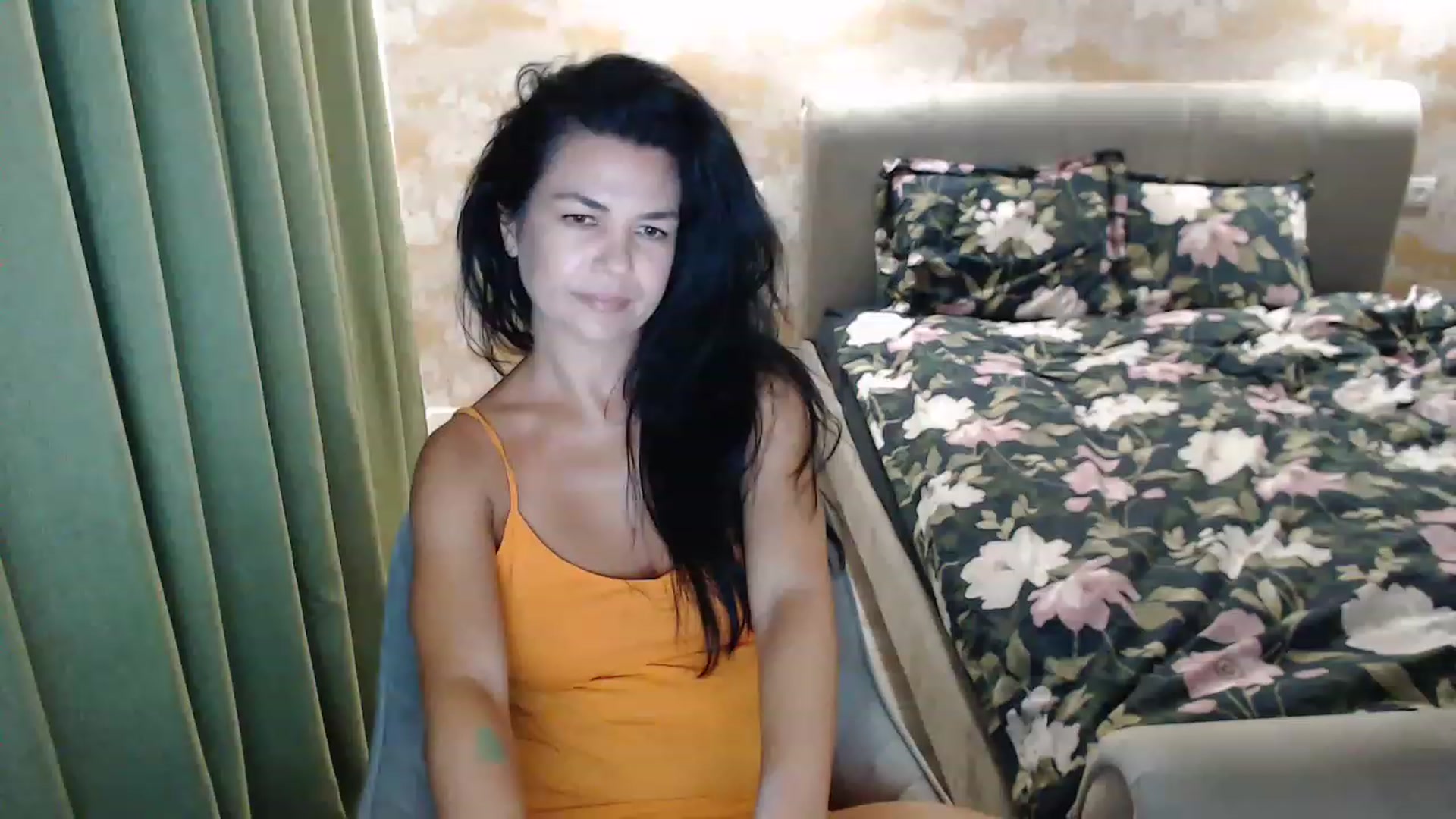 Gallery image thumbnail from Darkella's myfreecams stream on, 08/08/2023, 22:58 image 3 of 20