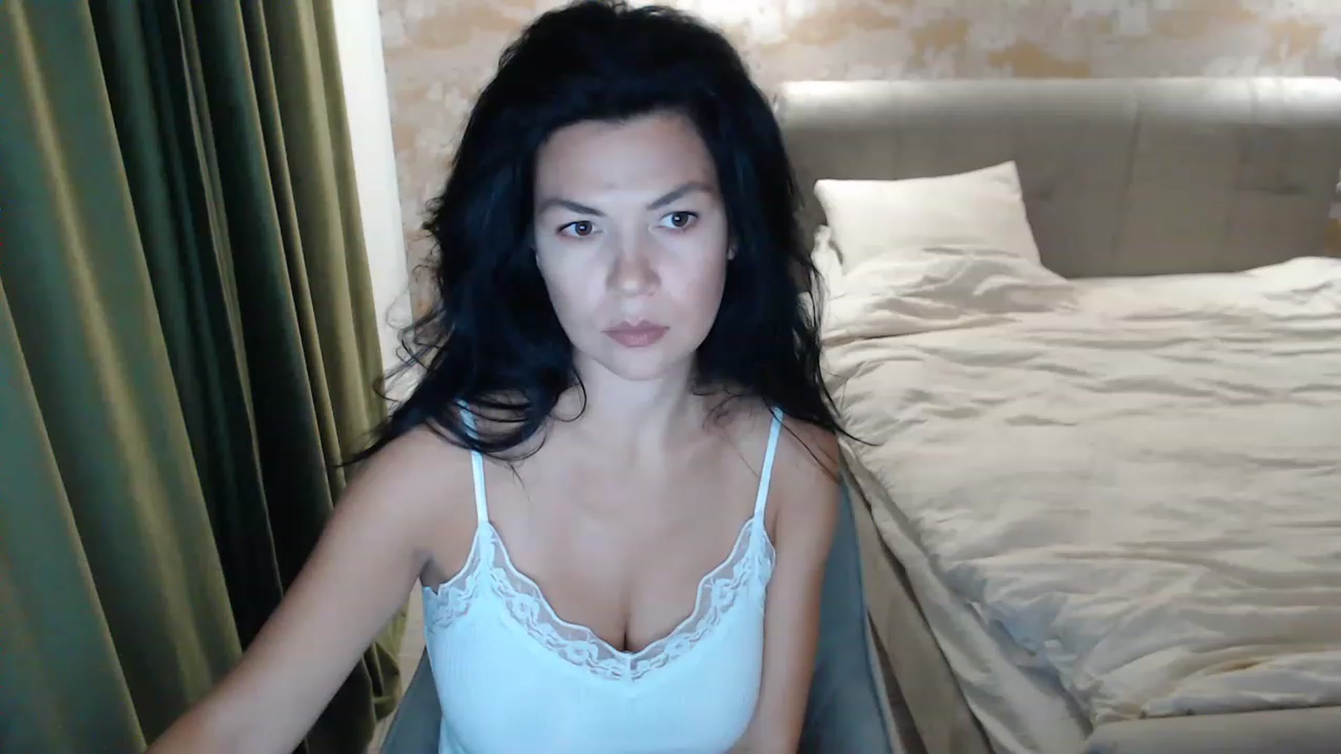 Gallery image thumbnail from Darkella's myfreecams stream on, 08/21/2023, 22:44 image 12 of 20