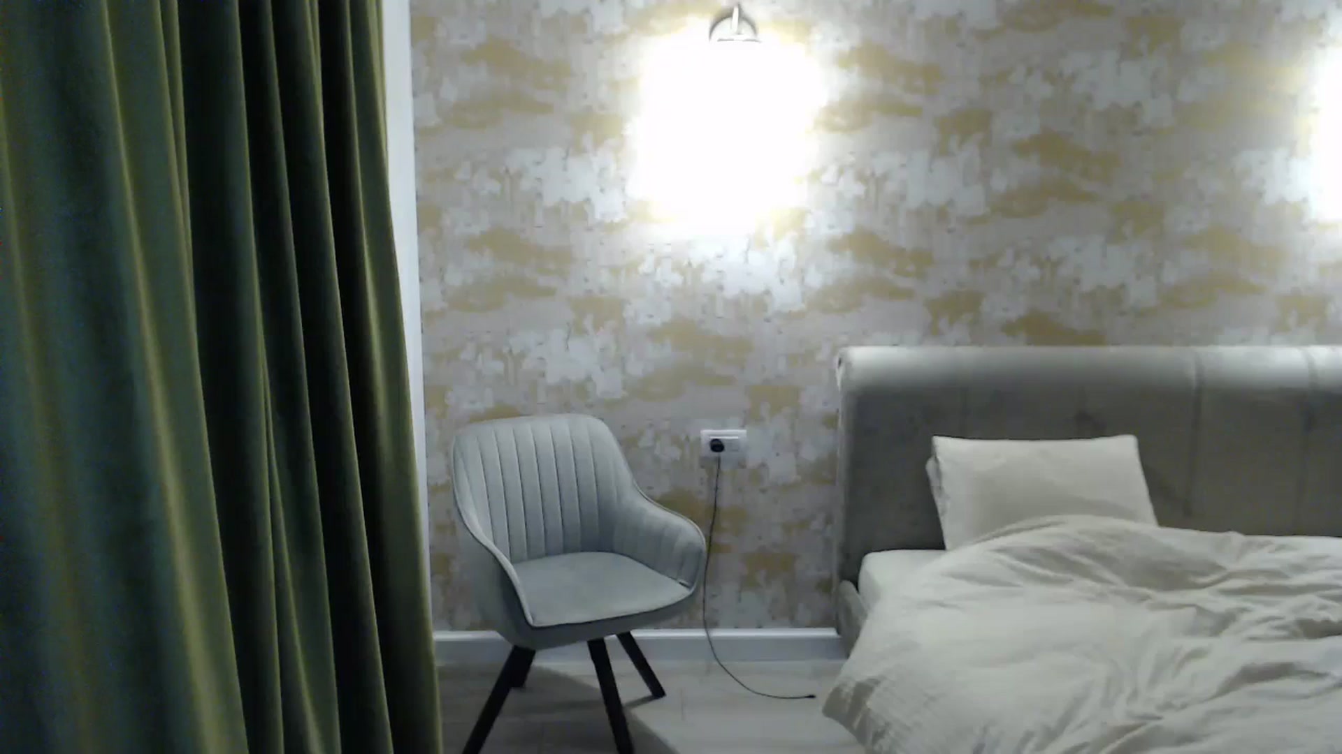 Gallery image thumbnail from Darkella's myfreecams stream on, 08/23/2023, 23:56 image 7 of 20