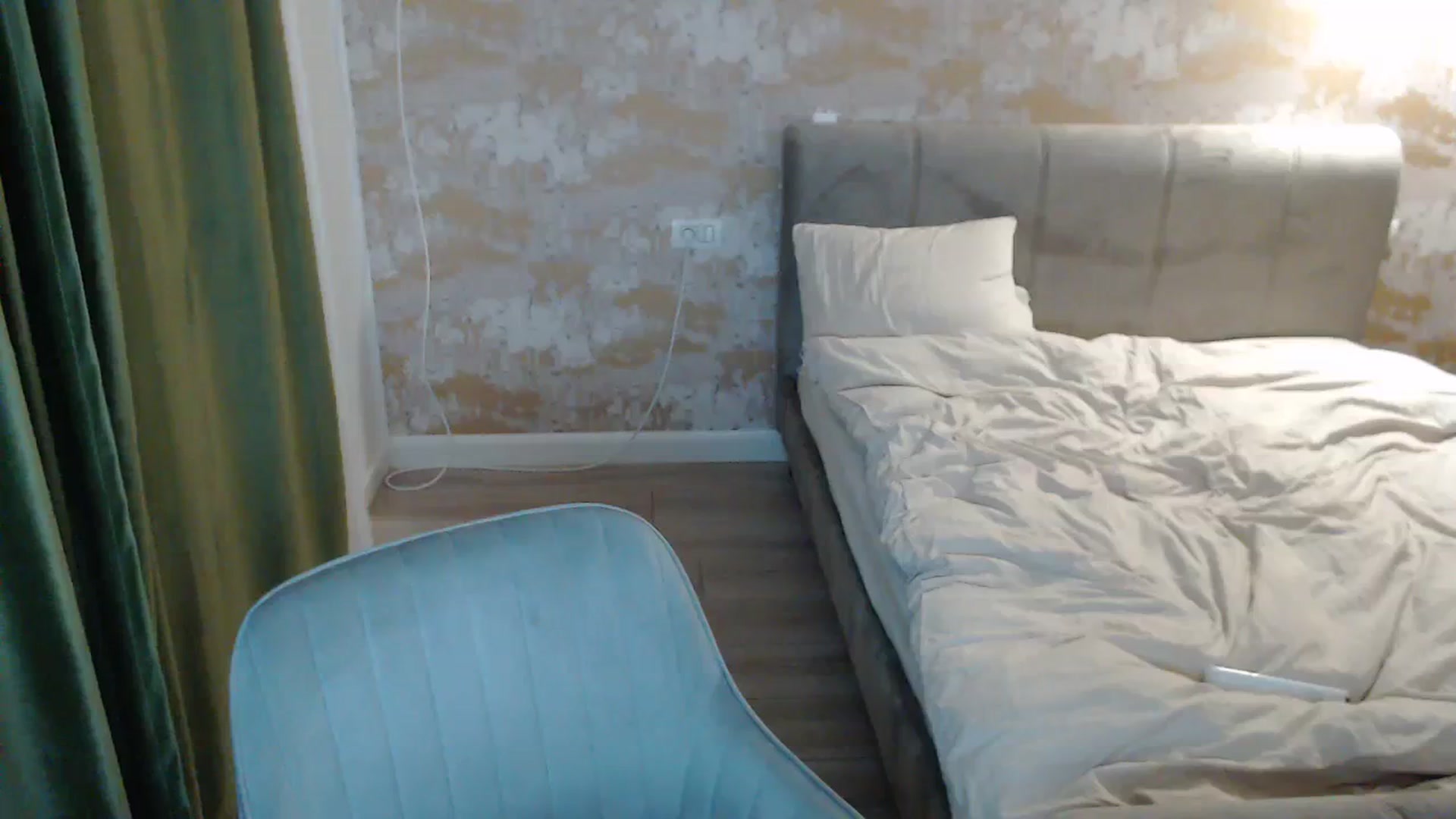 Gallery image thumbnail from Darkella's myfreecams stream on, 09/14/2023, 23:19 image 8 of 20