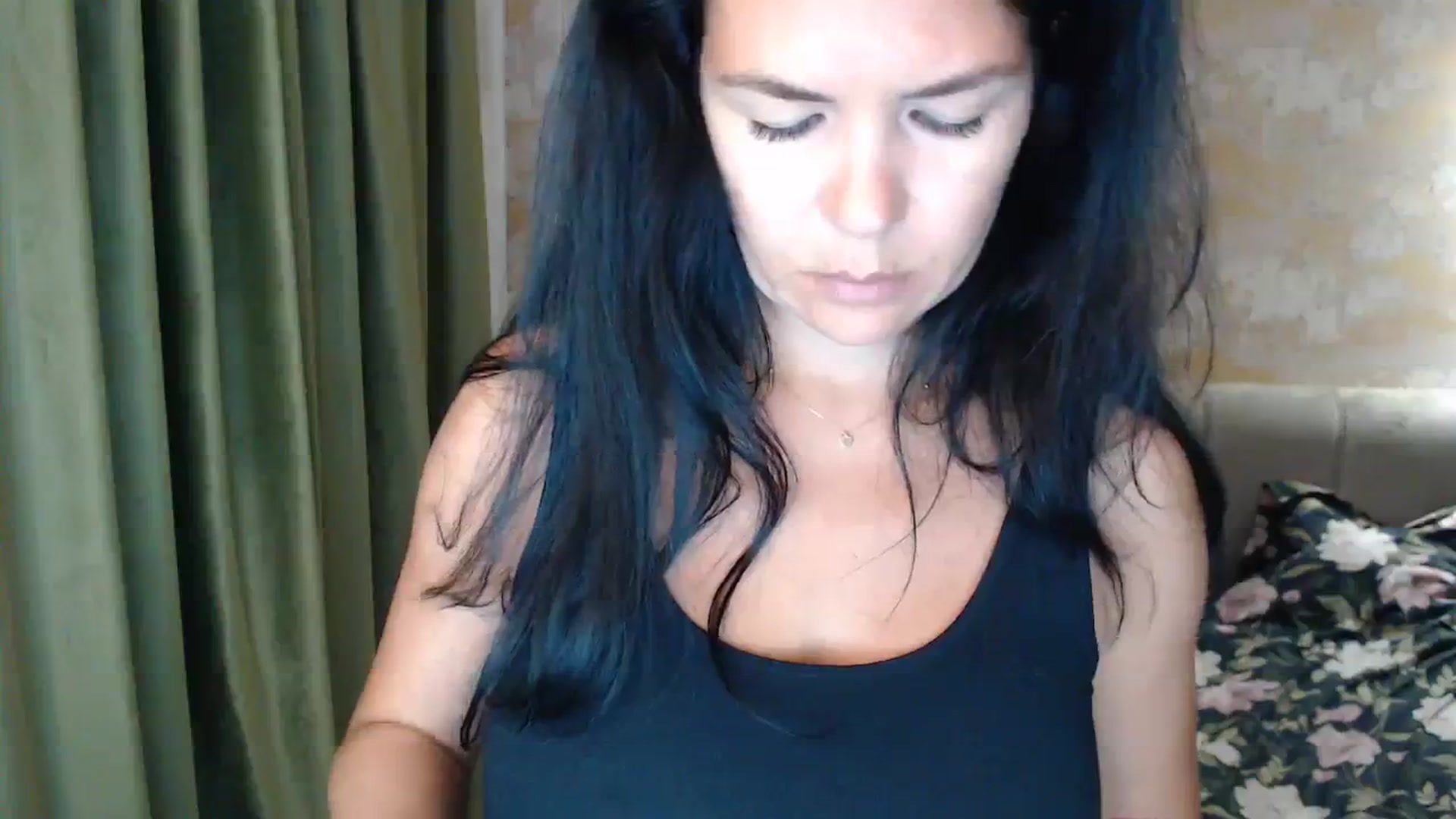 Gallery image thumbnail from Darkella's myfreecams stream on, 09/20/2023, 24:23 image 9 of 20