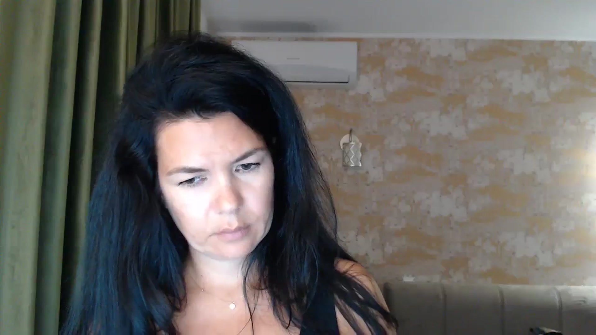 Gallery image thumbnail from Darkella's myfreecams stream on, 09/20/2023, 24:23 image 13 of 20