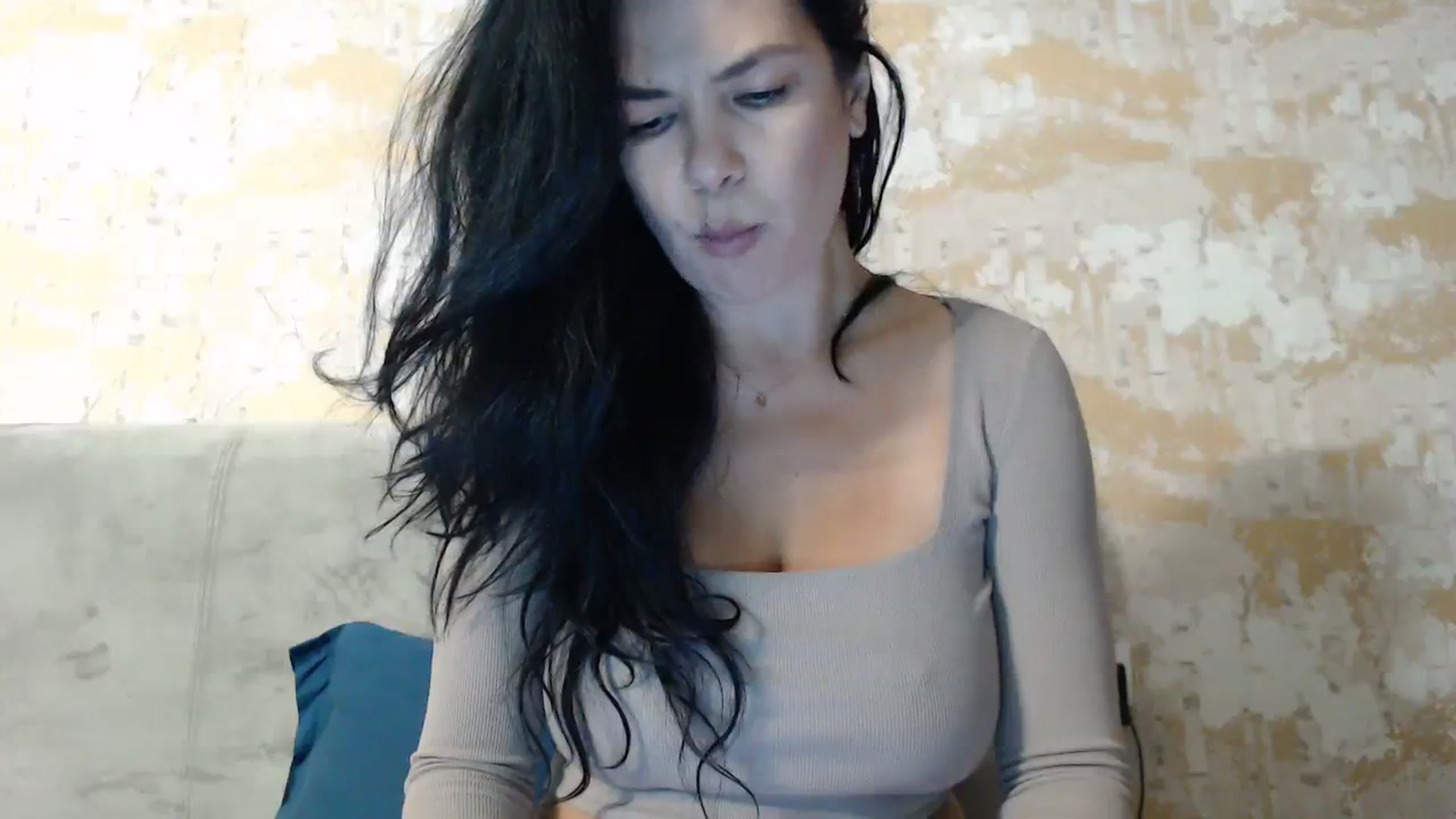 Gallery image thumbnail from Darkella's myfreecams stream on, 10/07/2023, 22:41 image 20 of 20